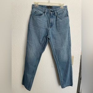 Empyre medium wash jeans for women. Size: 28. Color: Blue.